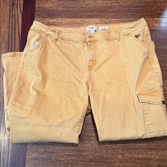 LOGO by Lori Goldstein Harvest Gold Stretch Boyfriend Cargo Jeans Size 20WP - Picture 10 of 11